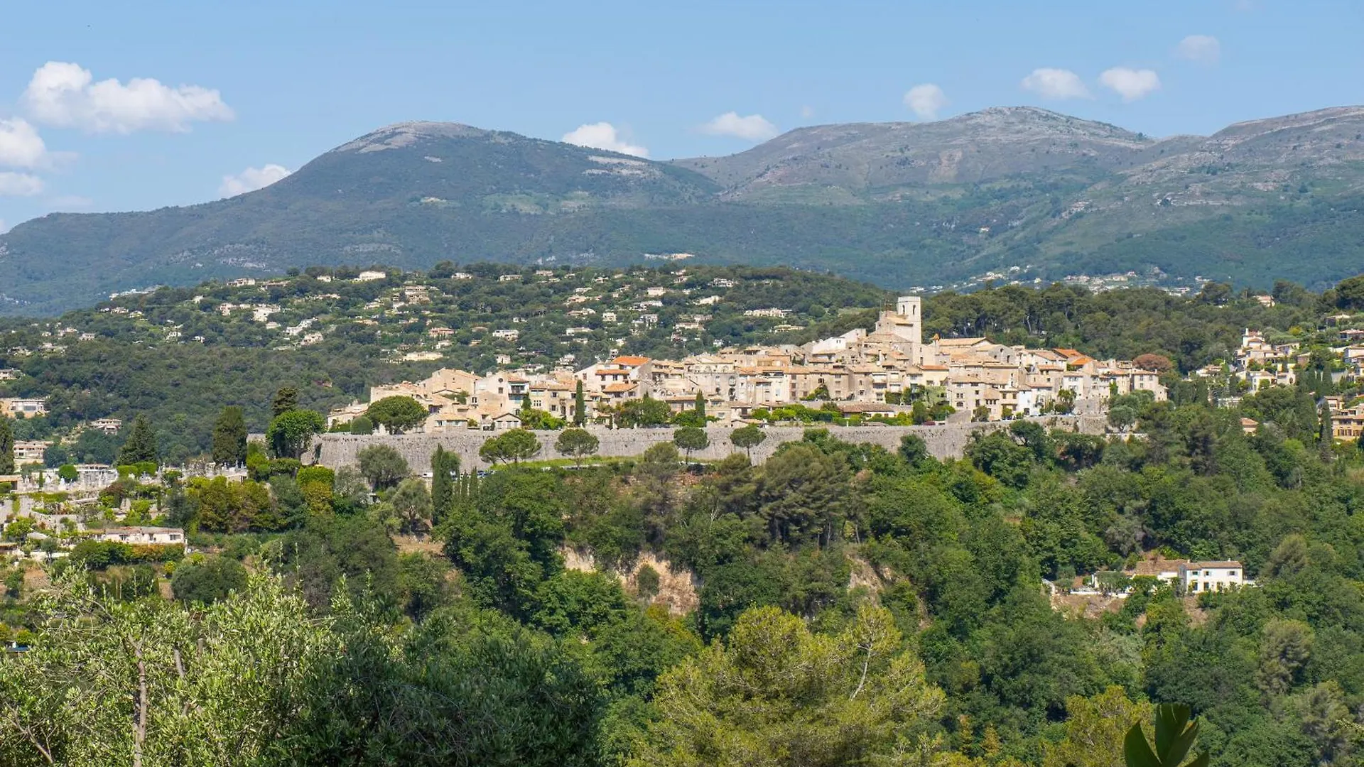 Villa Les Yuccas -Maison Neuve Avec Un Jardin A Saint Paul De Vence